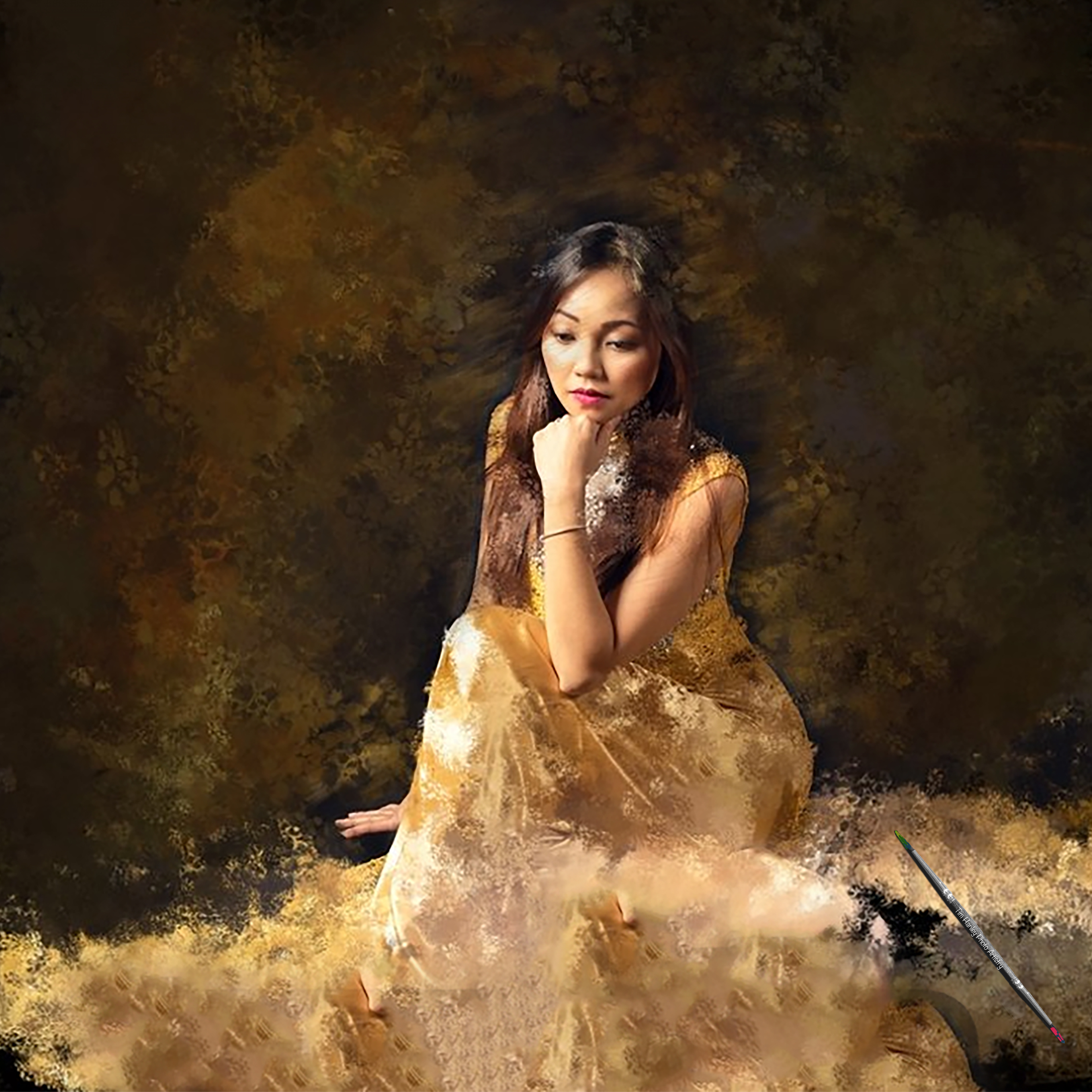 Vivian in Gold